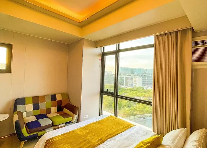 Modern & Luxury 1br Near Okada, Solaire, Airport